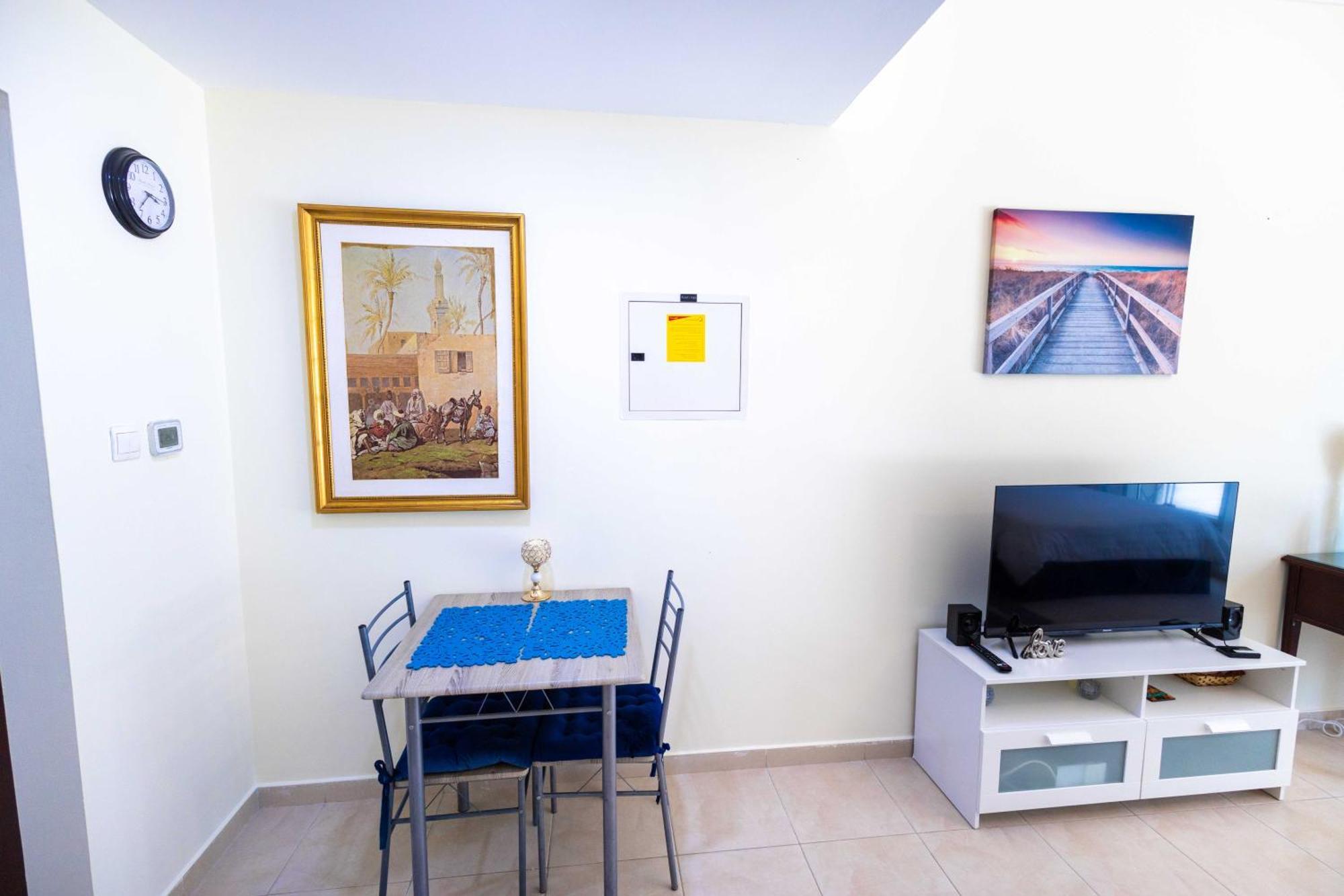 Apartment Burj Al Nujoom Downtown, Mall & Burj Khalifa *