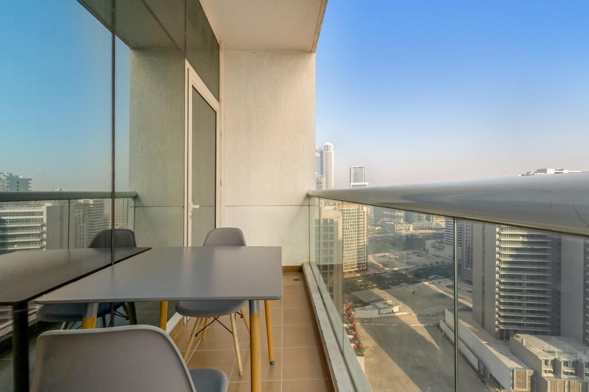 Apartment Burj Al Nujoom Downtown, Mall & Burj Khalifa *